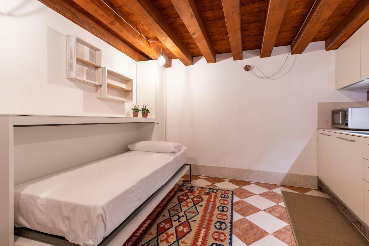 San Silvestro House Apartamento Veneza Exterior foto
