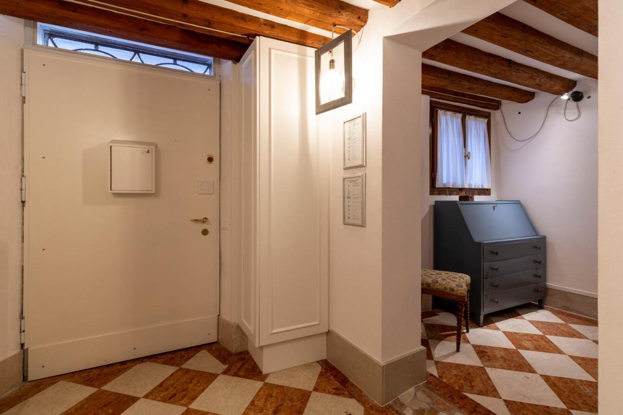 San Silvestro House Apartamento Veneza Exterior foto