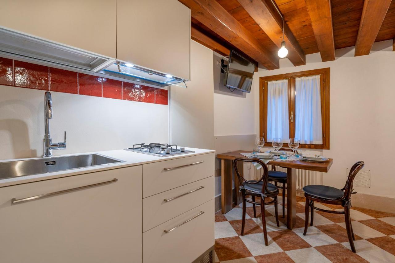 San Silvestro House Apartamento Veneza Exterior foto